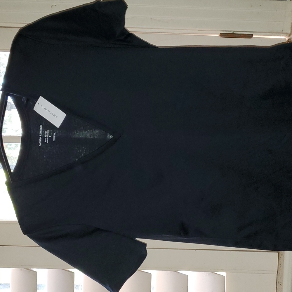 V-neck Shirt